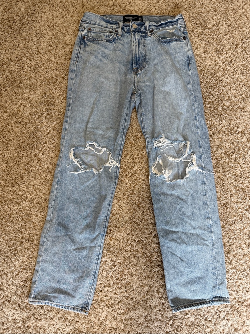 Abercrombie & Fitch Light Blue Distressed Loose Jeans